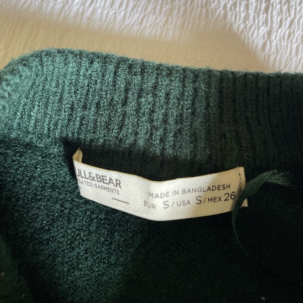 pull&bear sweater - Picture 2 of 2